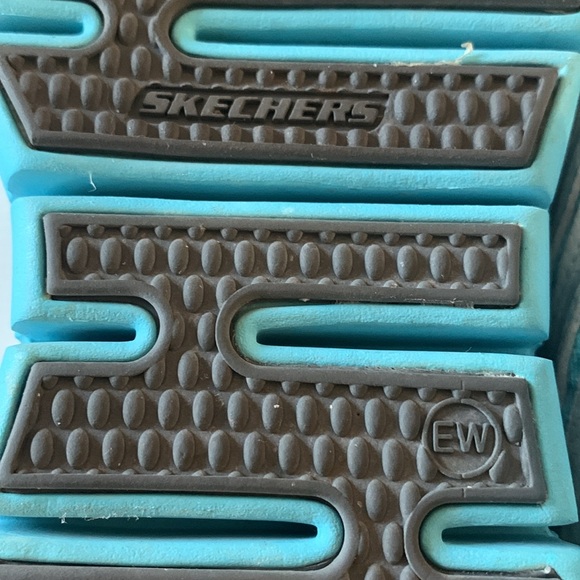 Skechers Extra wide running shoes - Picture 10 of 10